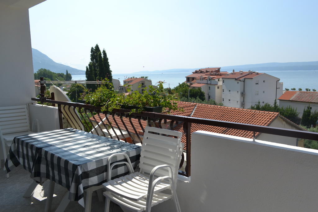 Apartments Karlo Omis Room photo